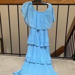 OFF THE SHOULDER layered. Hides everything. DONT MISS OUT